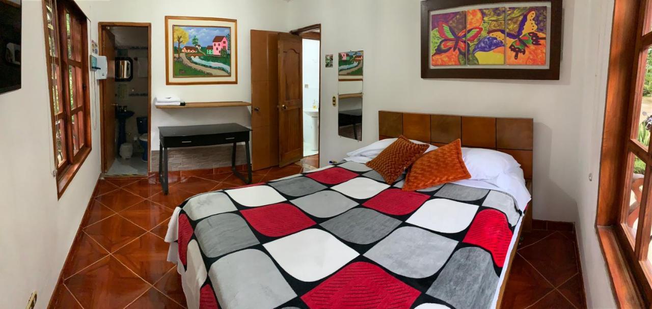 Casa Huespedes El Ensueno Hotell Jardín Exteriör bild