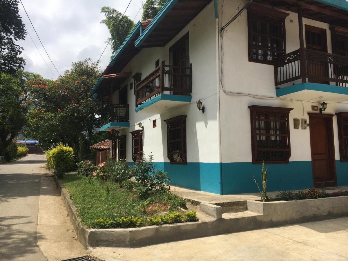 Casa Huespedes El Ensueno Hotell Jardín Exteriör bild